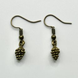 🌲 Cute antique gold, small pinecone charm earrings