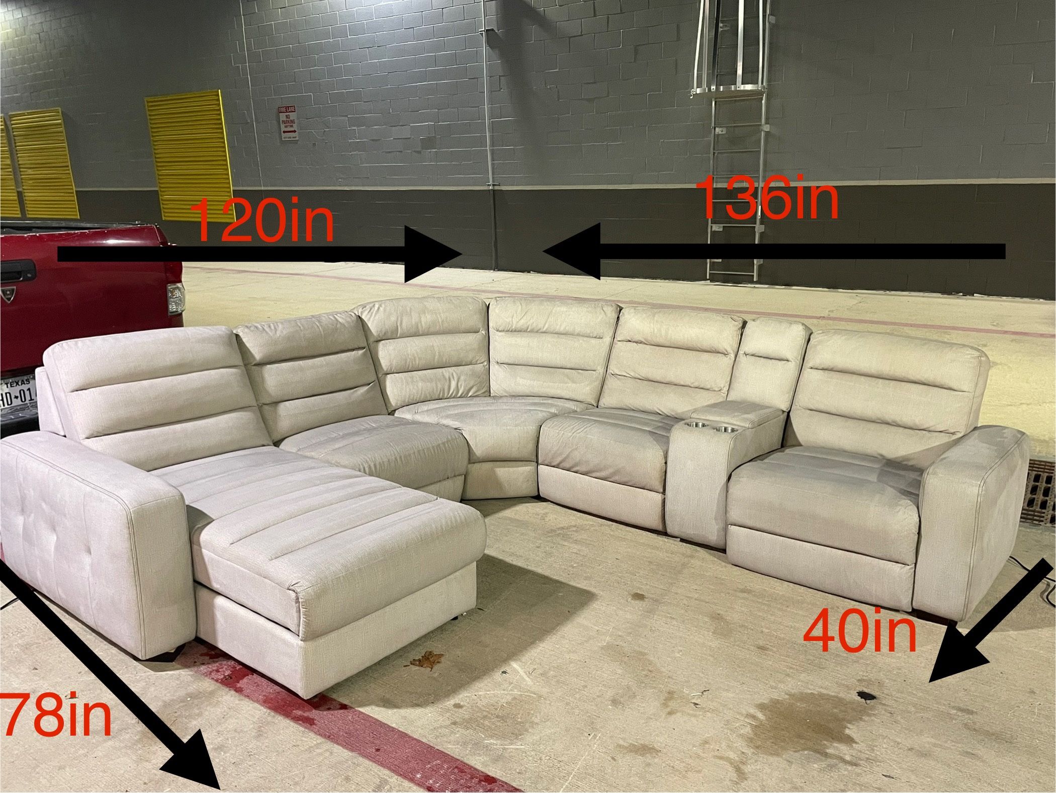 Gray 6pc Power Reclining Sectional With Chaise (DELIVERY AVAILABLE)