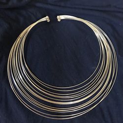 Fabulous Vintage Sterling Silver Neck wire 