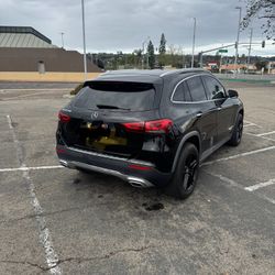 2021 Gla 250 Mercedes 57k Miles