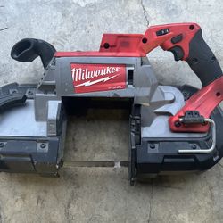 Milwaukee Fuel M18 Deep Cut Portaband