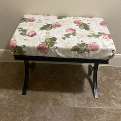 Thick Coushion Bench with Metal Frame