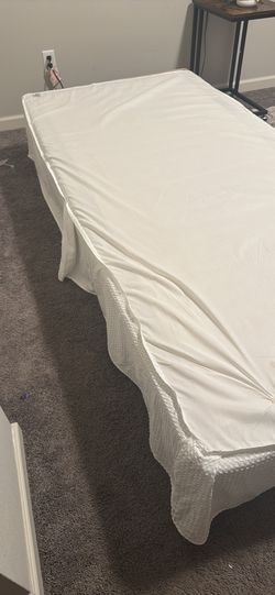 Free twin Bed Frame/base