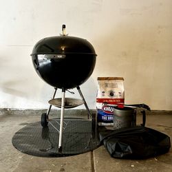 24in Weber Charcoal Grill Bundle