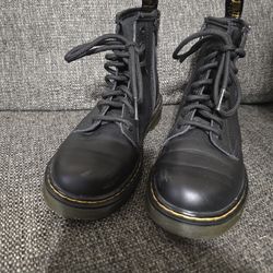 Girls Size 2 Doc Martens