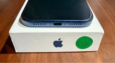 Unlocked iPhone 17 Pro Max 512GB – Like New – 100% Battery Health – Complete Package