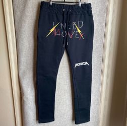 NWT Ricchezza “Love Hurts Money Heals”