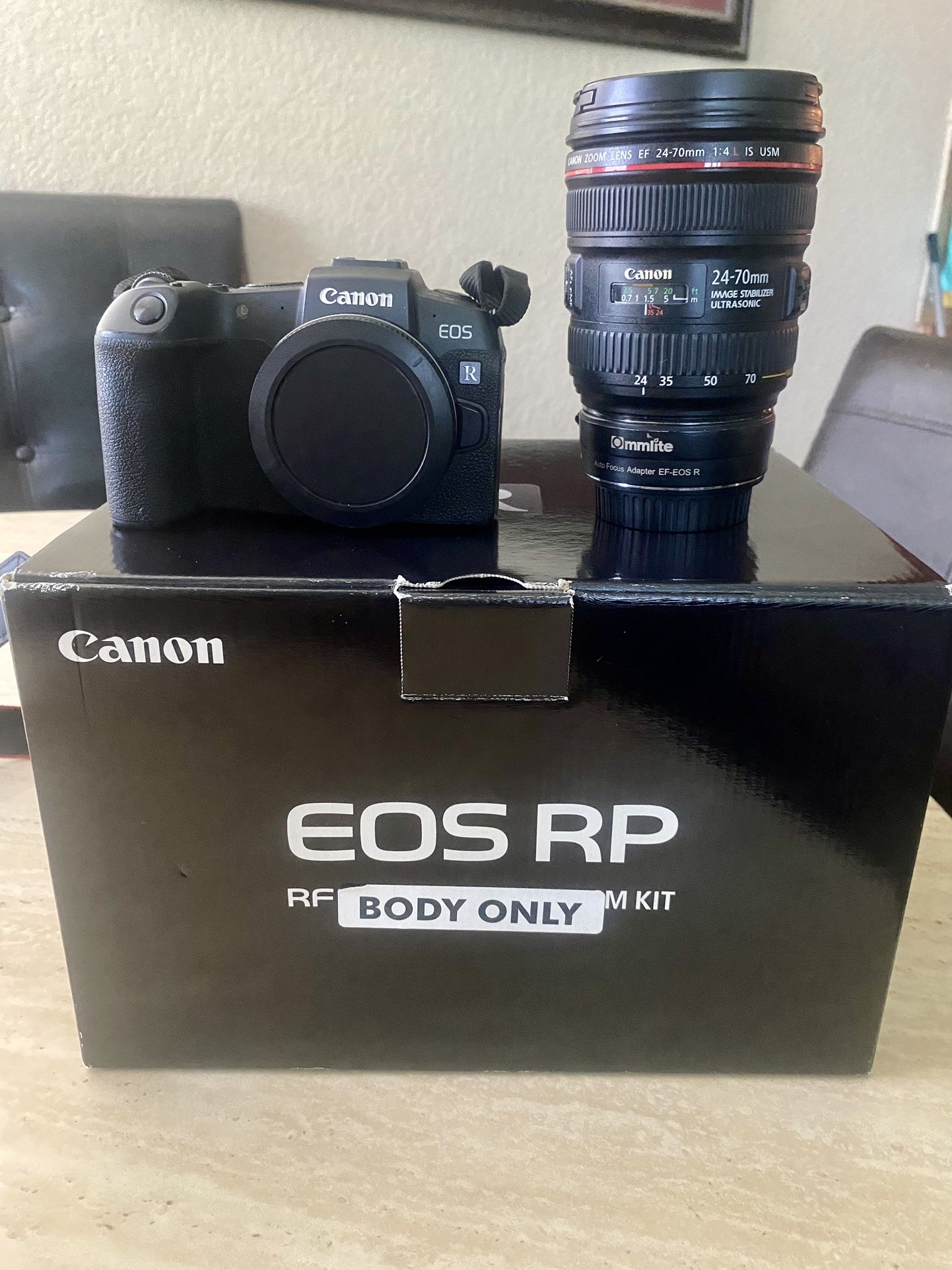 Canon RP Body / Canon 24-70mm L Lens 1:4