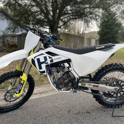 2017 Husqvarna FC250 4 - Strokes