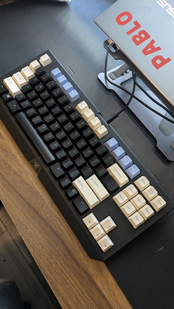Razer Black widow TE Chroma V2
