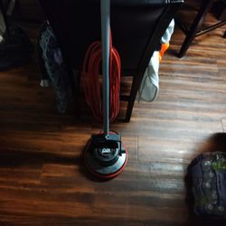 It's A XL PRO Professional Grade 
