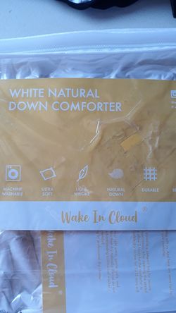 Wake in Cloud White Natural Down Comforter Twin size