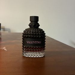 Valentino Born In Roma Intense 