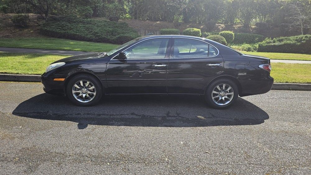 2004 Lexus ES 330