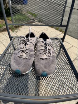 Nike fly knit racers sz 10.5
