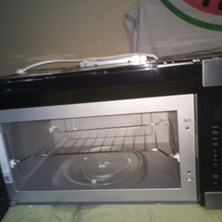 Whirlpool Microwave Never Used In Good Condition No Box 