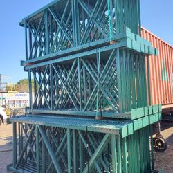 Pallet RACKS UPRIGHTS