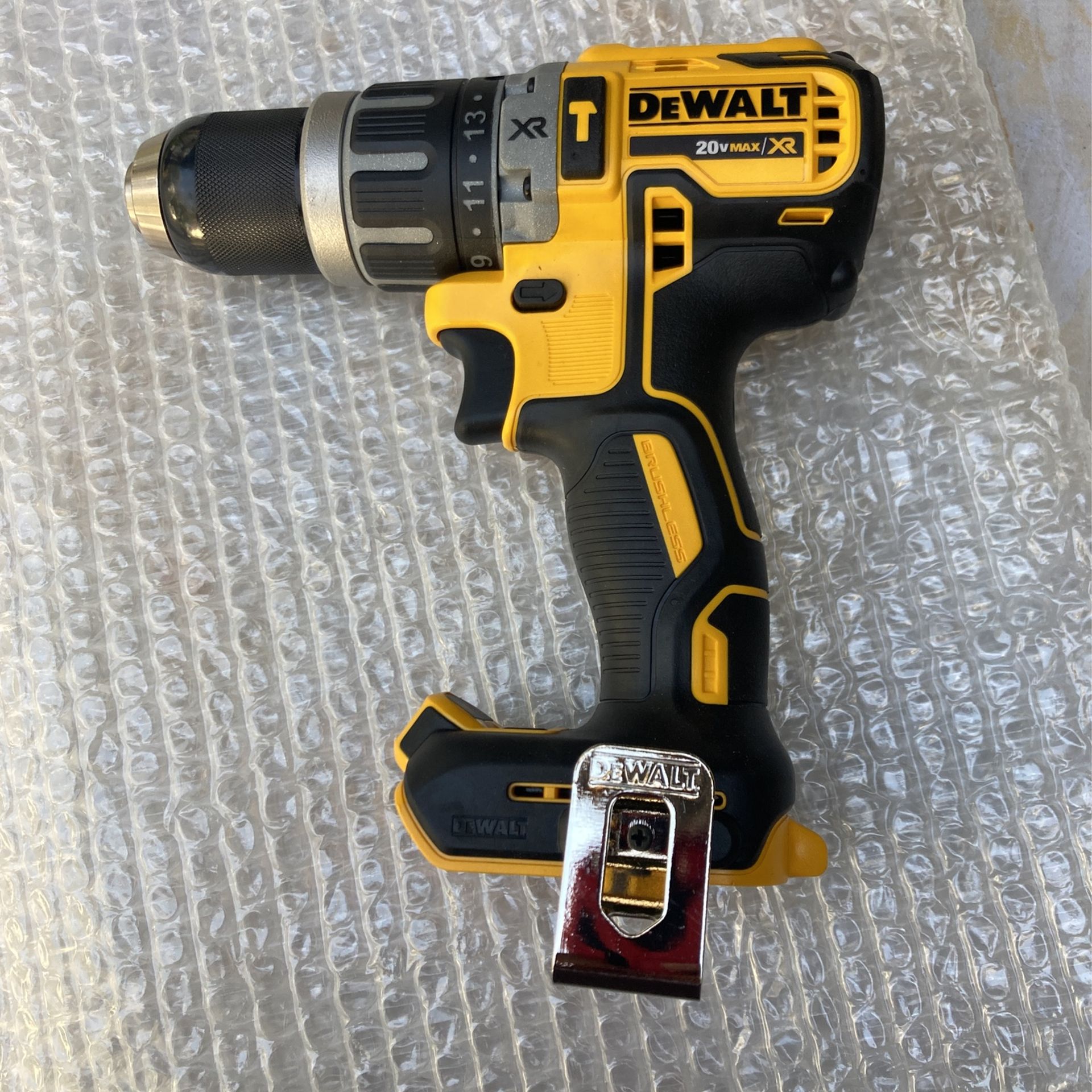 DEWALT 1/2” Cordless Hammer Drill/Drill Driver 