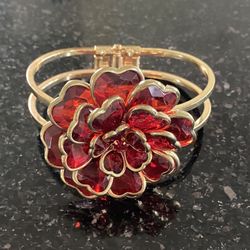 Women’s bracelet