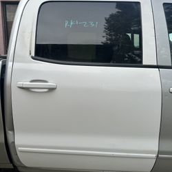 2015 Silverado Rear Door 