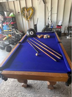 Pool table