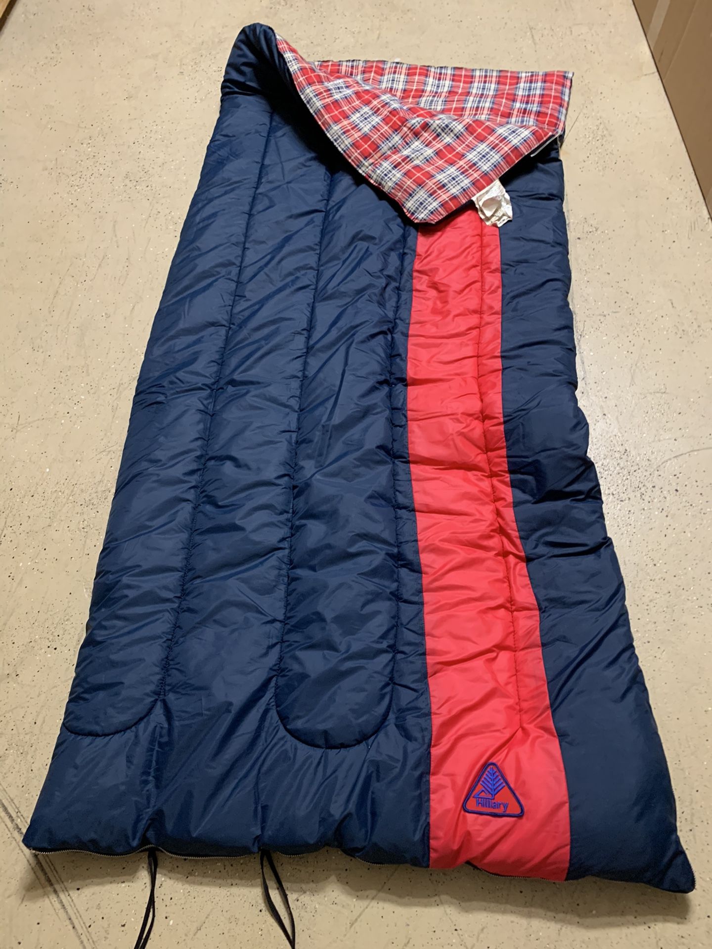 Sleeping Bag - Hillary DUPONT HOLLOFIL 808 Plaid Fleece Lined Adult