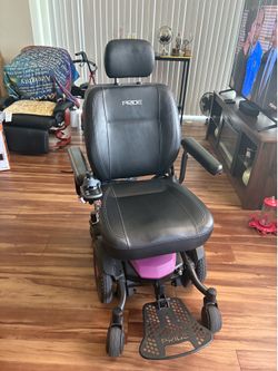 Power wheelchair