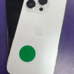 Apple iPhone 14 Pro 256 gb unlocked with store warranty 