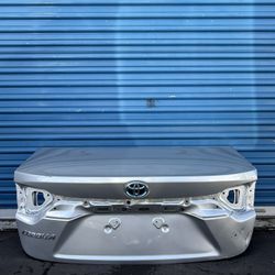 Toyota Corolla 2020 2021 2022 .. 2023 2024 2025 Rear Trunk Panel OEM