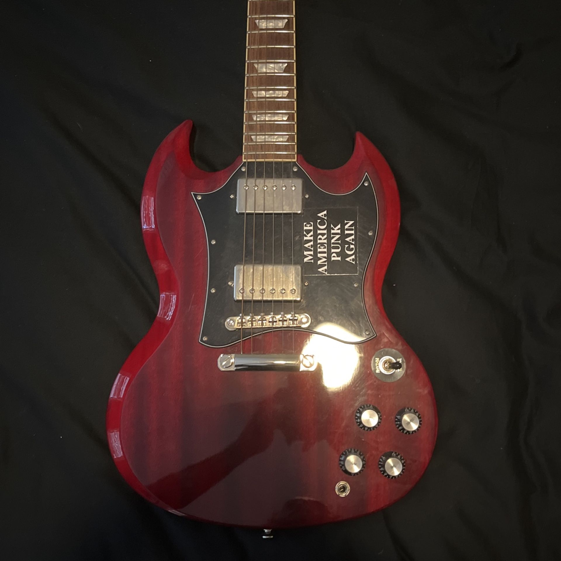 Epiphone SG-G 400 Pro Cherry Red