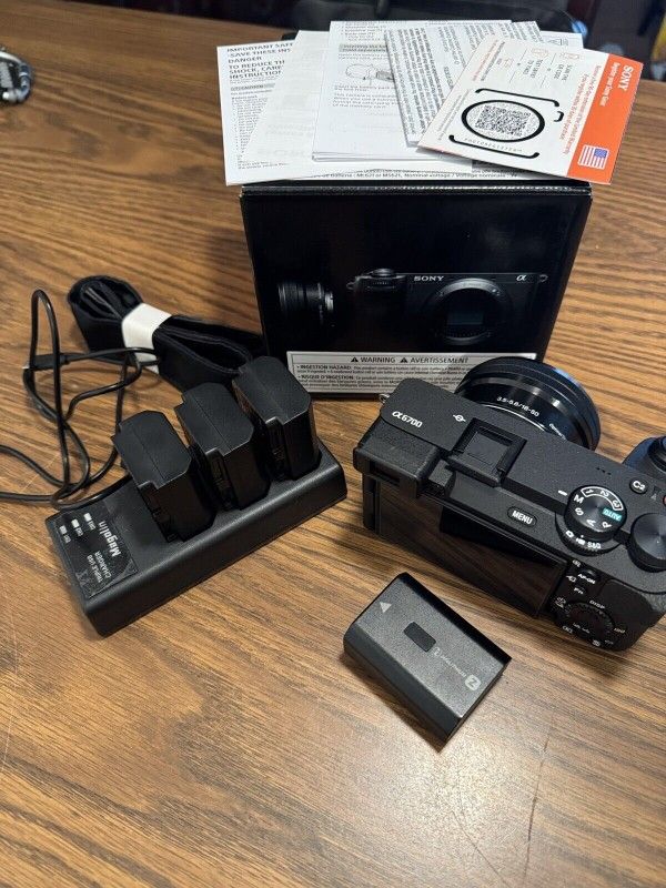 Sony Alpha a6400 24.2MP 16-50mm Lens Mirrorless Digital Camera - Black.