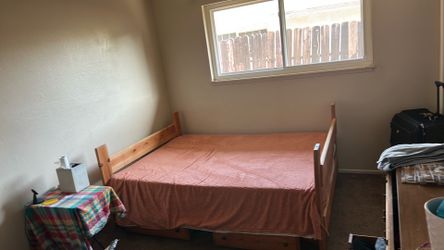 Full Size Wood bed frame