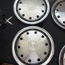 Hubcaps