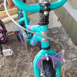 Bonita Bicicleta para niña barata $15 Dlls