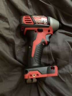 Milwaukee impact drill NO WALL CHARGER
