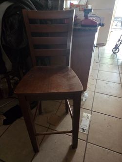 3 wooden barstools