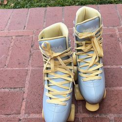 Roller skates 🛼 impala size 10 women; $45 ; pick up only in Anaheim