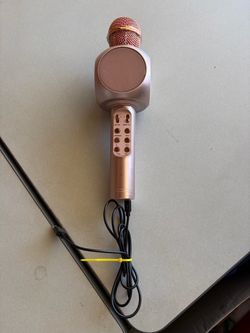 Bluetooth Karoke Rose Gold Microphone