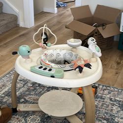 Tiny Love 5-in-1 Here I Grow Stationary Activity Center – Black & White Décor Collection