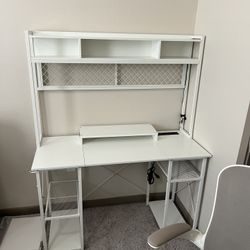 White Gaming Desk w/Hutch + RGB lighting