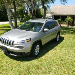 2016 Jeep Cherokee