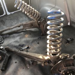 Custom lift for Econoline vans