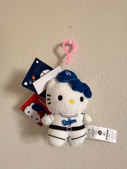 Hello Kitty Dodgers backpack clip