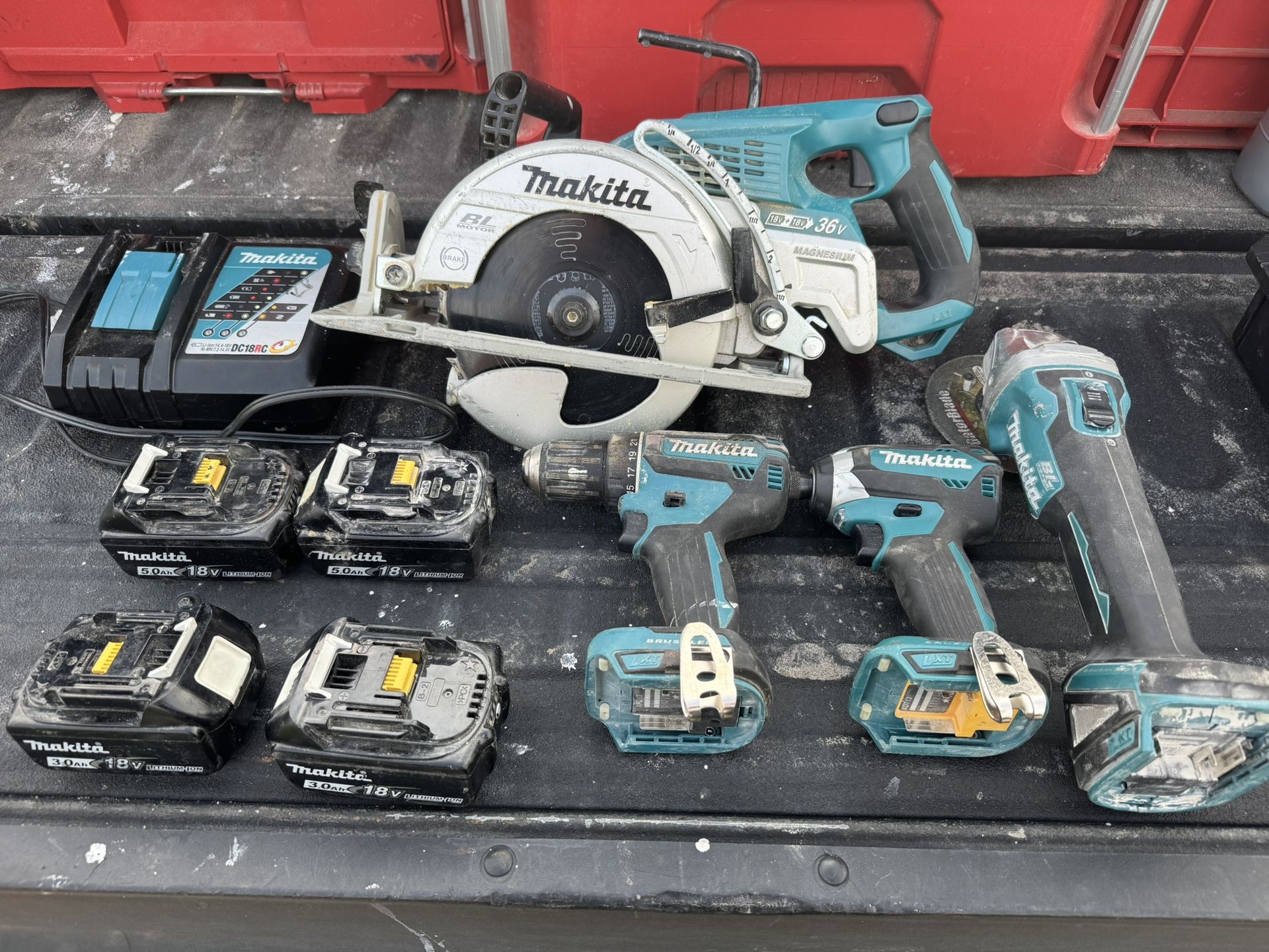Makita Tools, Impact, Drill, Grinder, Saw, Batteries
