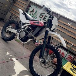 2009 300te Husqvarna 