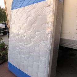 Queen Pillow Top Mattress ONLY