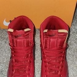 Men's Nike Blazer Mid '77 'Layers of Love
Size 8.5