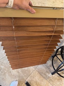 Wood blinds for 1 window