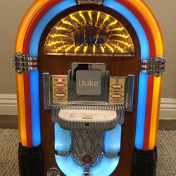 Crosley IJUKE CR1701A With Remote