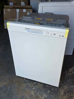 Brand New GE 24 in. Built-In Tall Tub Front Control White Dishwasher with 60 dBA, ENERGY STAR